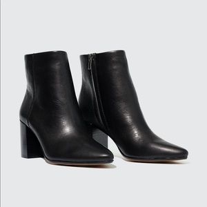 Madewell The Fiona Boot in Leather MA452